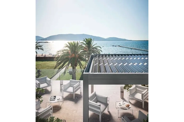 Le pergole fotovoltaiche Gibus rappresentano un perfetto connubio tra design e tecnologia.