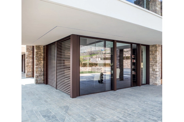 Finestre Metra 120 STH SLIM: design e tecnologia si incontrano